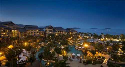 万众源排骨米饭