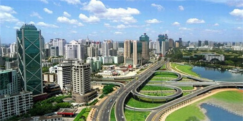 加盟小胡同炒鸡适合开在什么地方